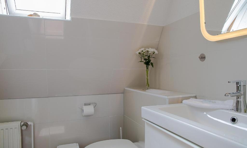 Sonnenblumenhaus 02 Apartment Prerow Bagian luar foto